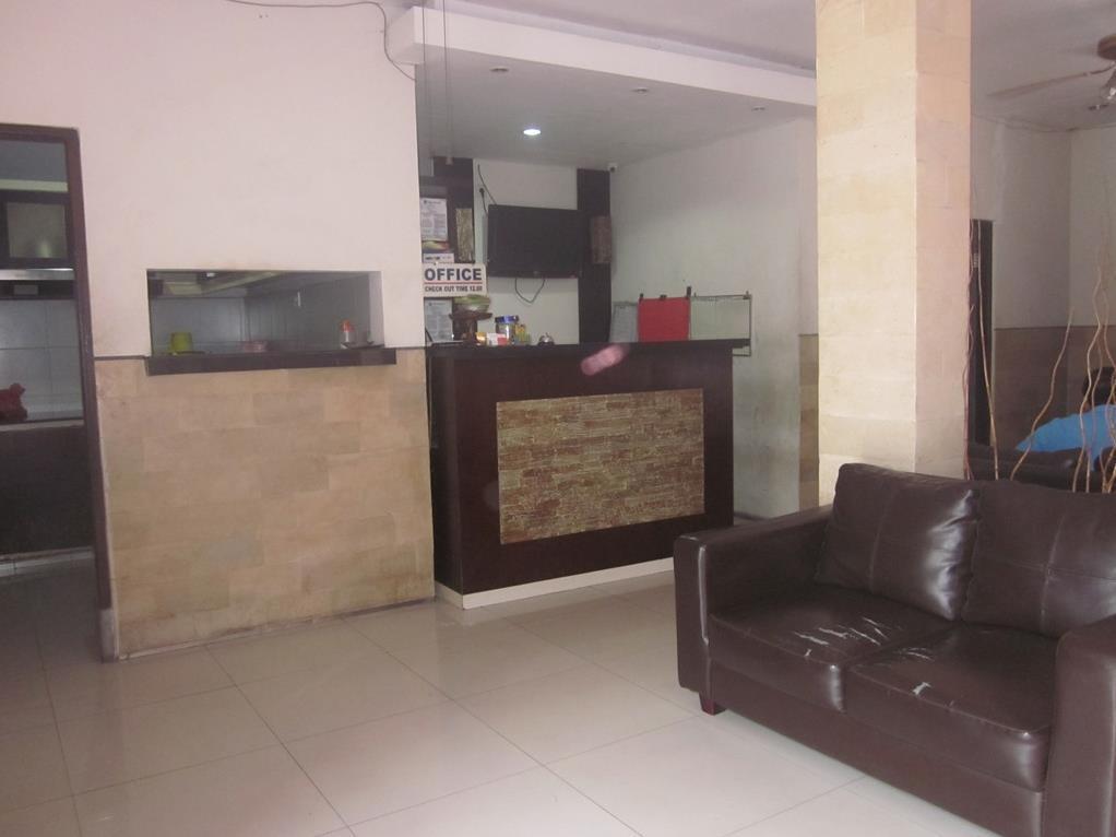 Taman Mekar Beach Inn Кута Экстерьер фото