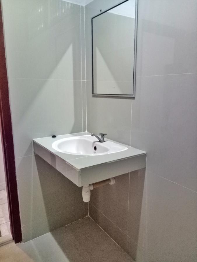 Taman Mekar Beach Inn Кута Экстерьер фото
