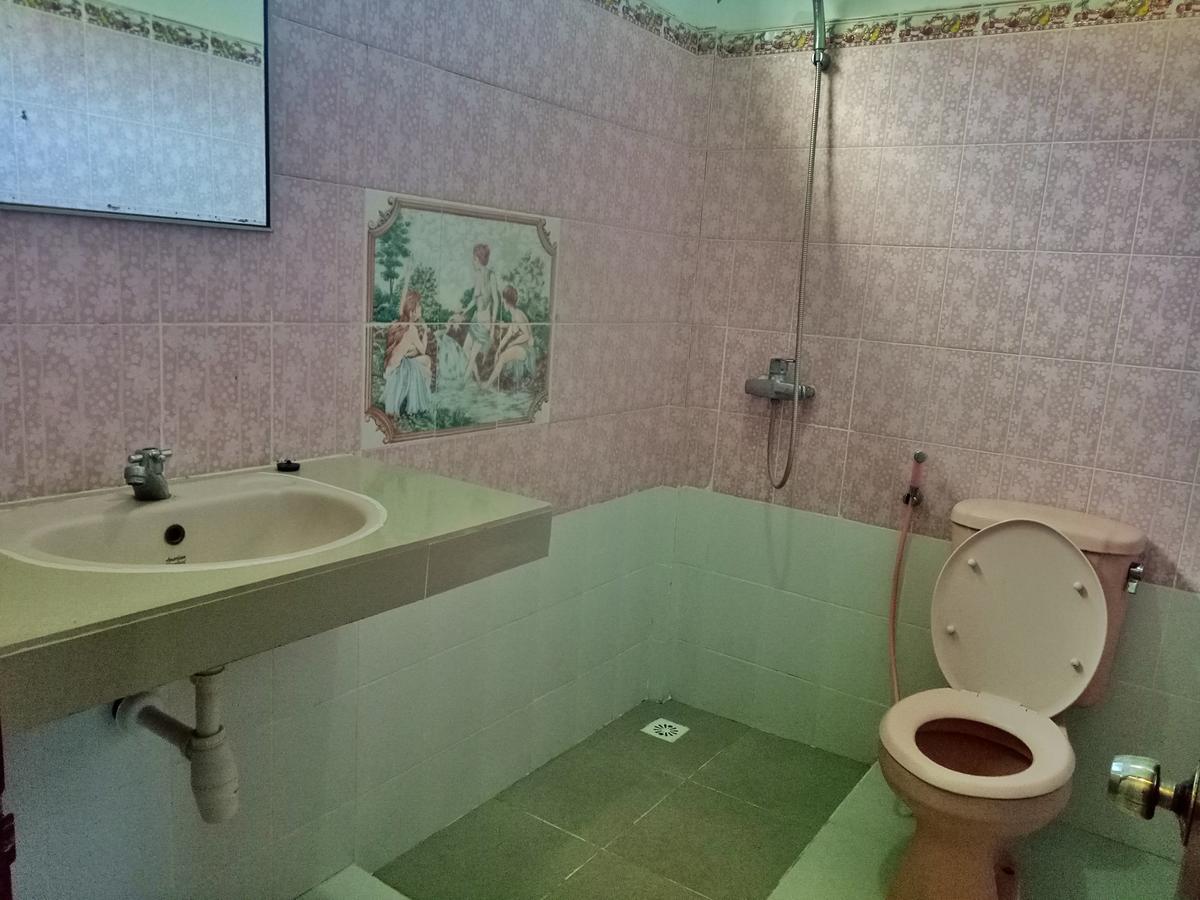 Taman Mekar Beach Inn Кута Экстерьер фото